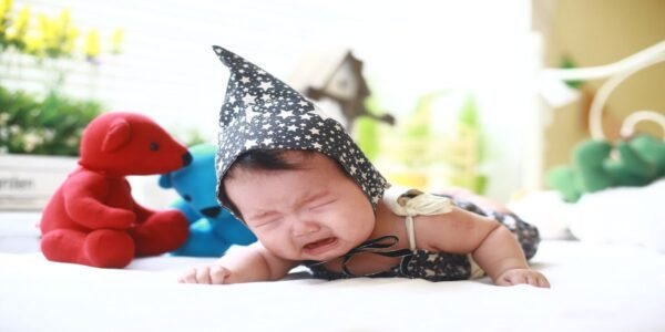 Cara Mengatasi Bayi Cegukan Terus
