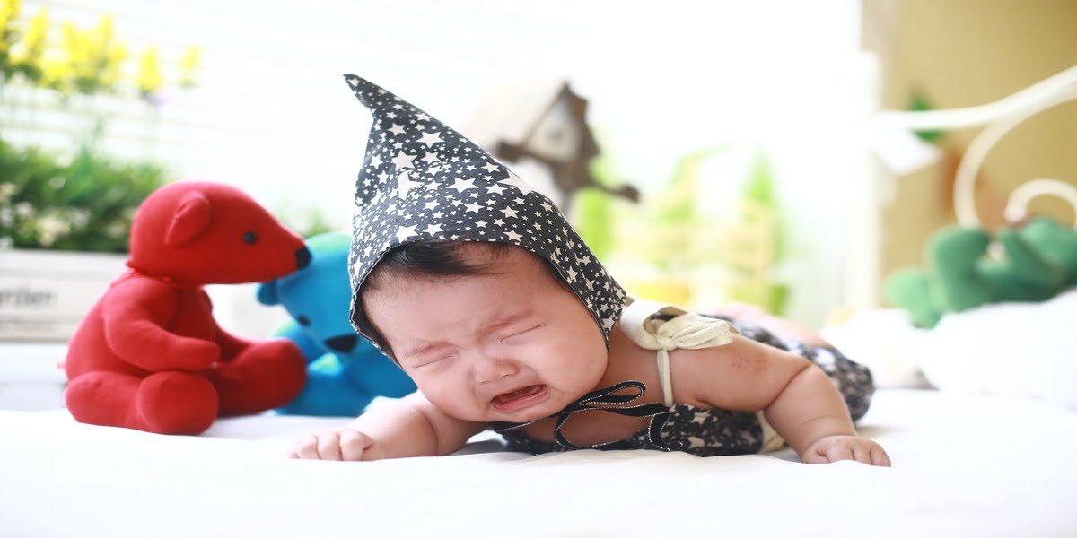 Cara Mengatasi Bayi Cegukan Terus