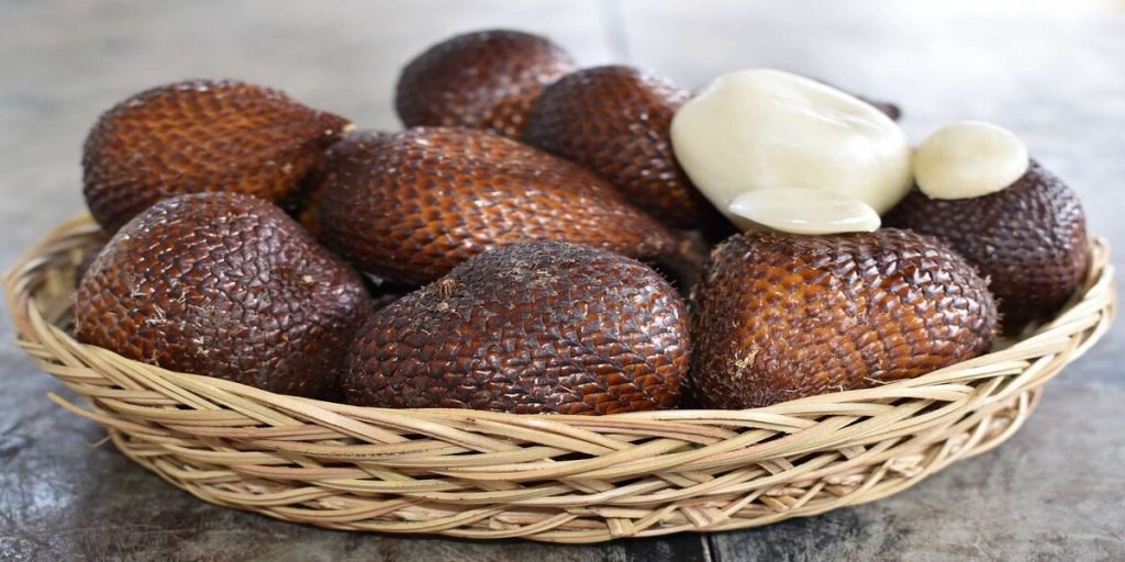 Berapa kalori buah salak