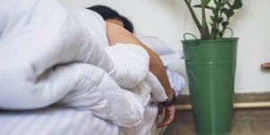 cara tidur cepat 30 detik