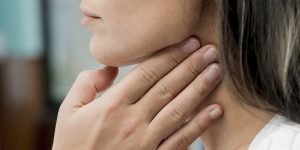 gejala tiroid pada wanita