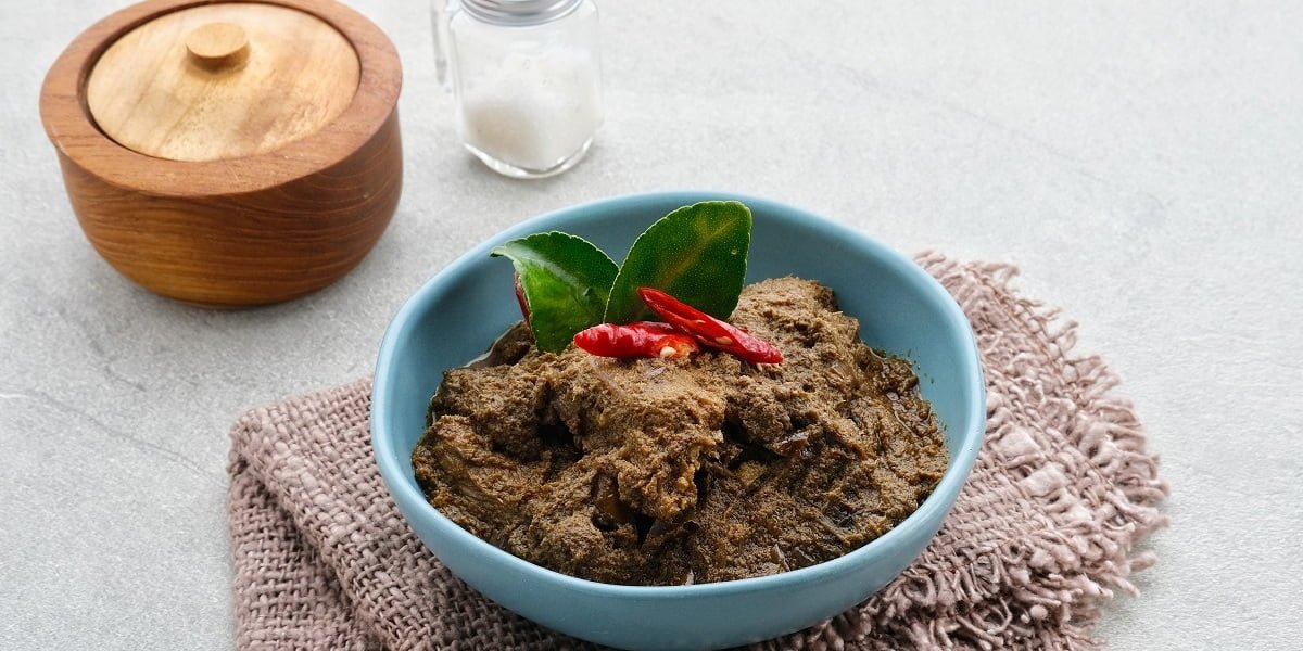 kalori rendang