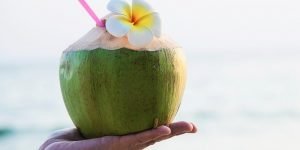 minum air kelapa saat haid