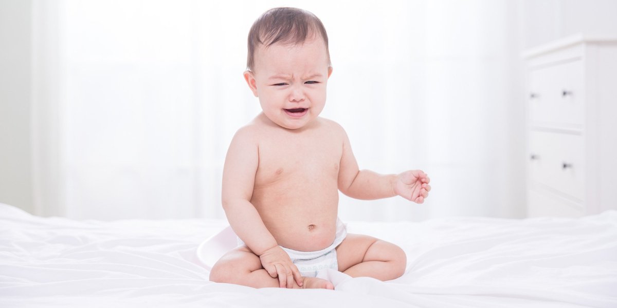 Cara mengatasi perut kembung pada bayi