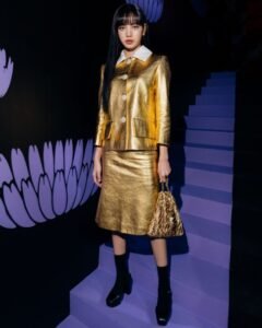lisa blackpink di prada show