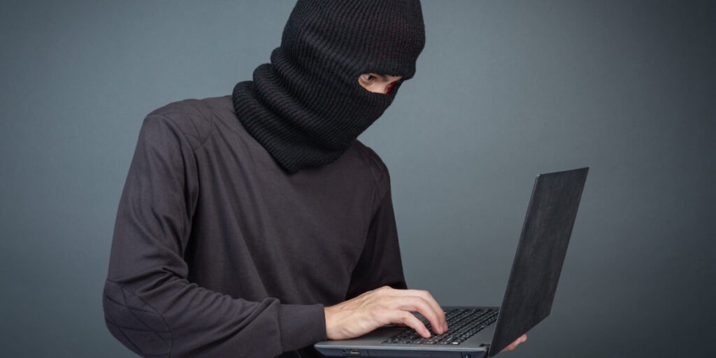 revenge porn adalah