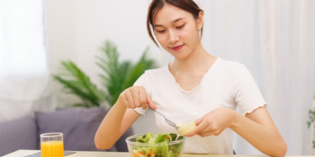 manfaat daun pegagan dan cara mengkonsumsinya