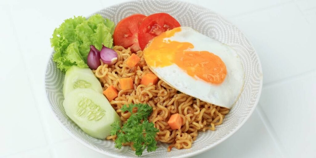 makan mie instan saat hamil