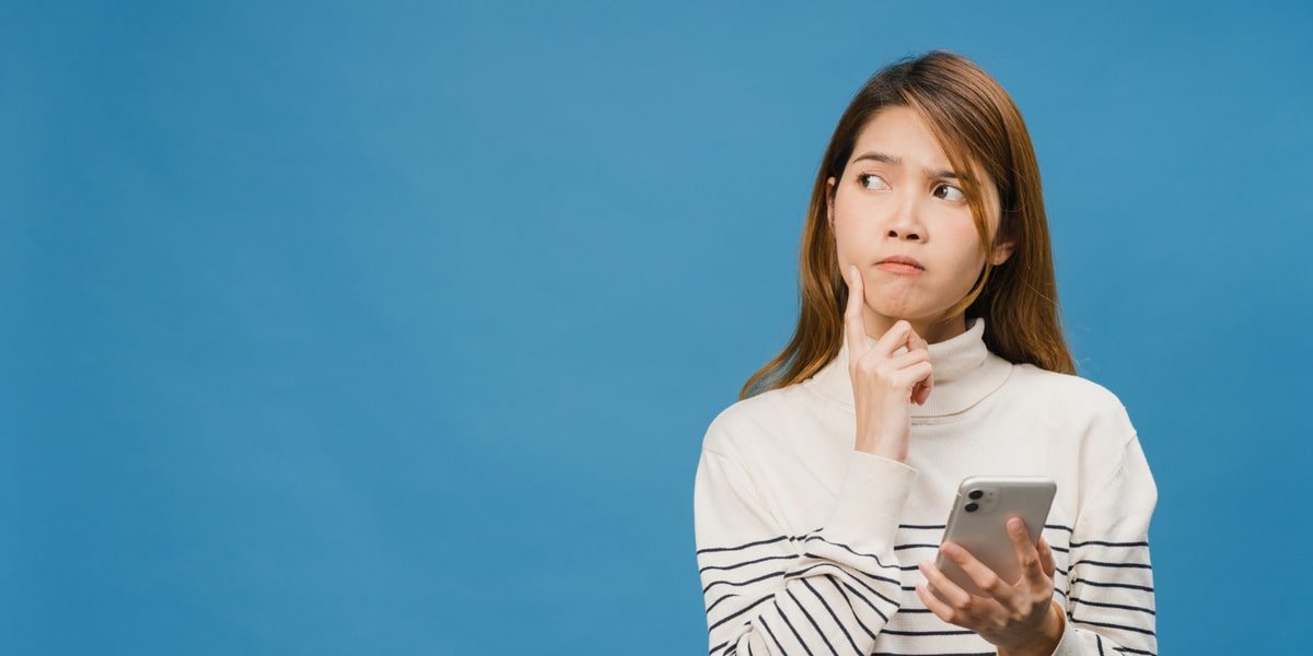 ciri-ciri introvert adalah suka menyendiri