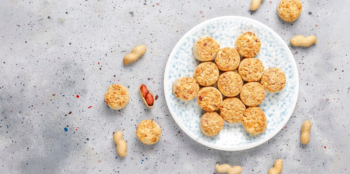 kalori kue kacang