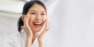 rekomendasi skincare mengecilkan pori pori agar wajah mulus