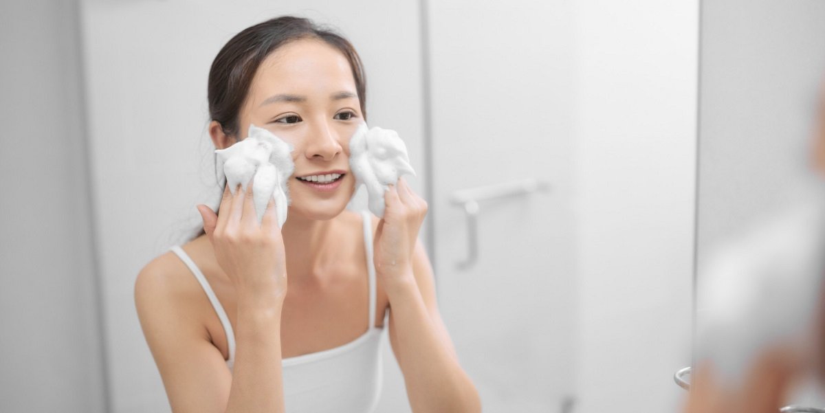 cara double cleansing dan manfaatnya