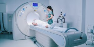 positron emission tomography adalah